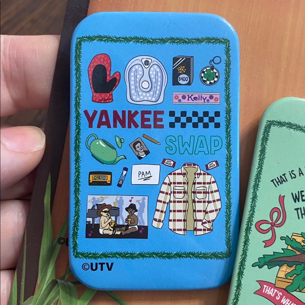 “5/$20” The Office collectible pins set of two Christmas themed - Picture 2 of 4